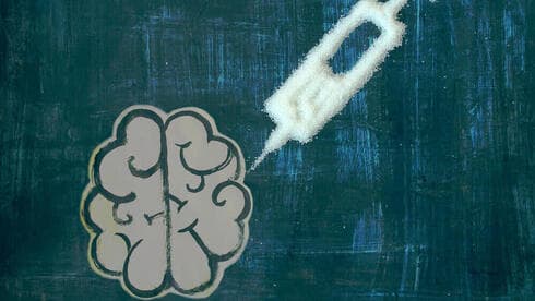 Los niveles de azúcar en sangre tienen relación con el envejecimiento cerebral. (Shutterstock) Los niveles de azúcar en sangre tienen relación con el envejecimiento cerebral.