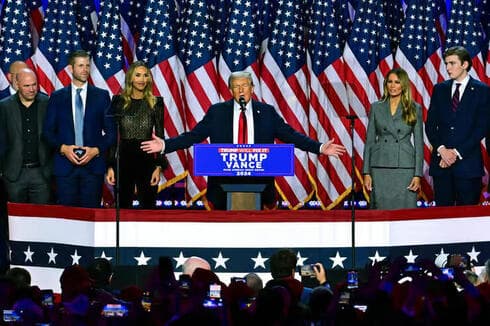 Donald Trump celebra el triunfo en las elecciones de EE.UU.
