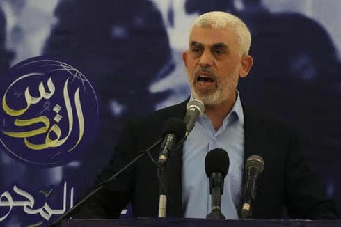 Yahya Sinwar planeó el ataque en un pequeño foro. 