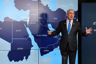 Netanyahu teme que la coalición se disuelva y que la Autoridad Palestina entre en Gaza al día siguiente. 