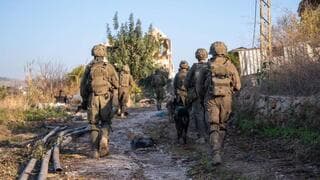 Soldados israelíes operando en el sur del Líbano. 