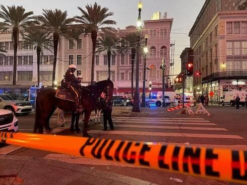 La zona fue cercada por la policía luego del atropellamiento y los disparos. 