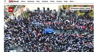 CNN informa sobre el funeral de la familia Bibas. 