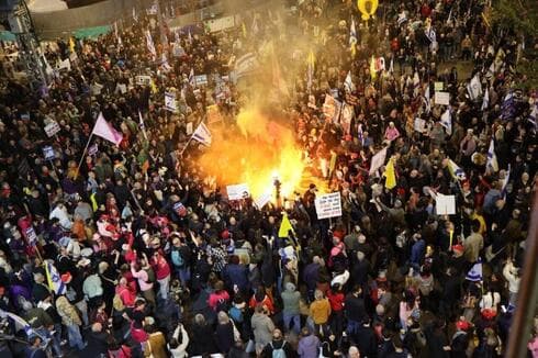 Manifestación a favor de la liberación de rehenes en Tel Aviv. 