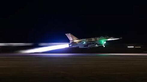 Imágenes de los vuelos de la Fuerza Aérea israelí a la Franja de Gaza noche. 
