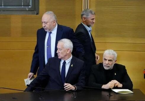 Opositores Liberman, Gantz y Lapid. ¿Cuál es la conexión?