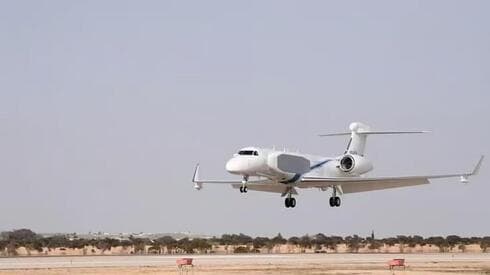 El avión espía Oron. 