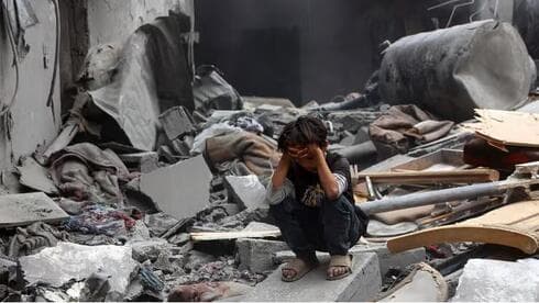 Hamás informó que ocho niños resultaron muertos en el bombardeo. 