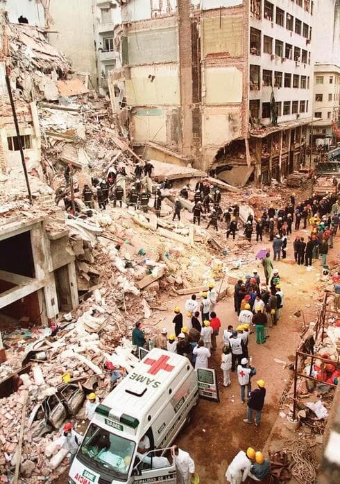 Atentado contra la AMIA en 1994. 