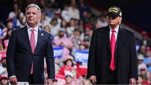 Steve Witkoff y Donald Trump durante la campaña electoral. 