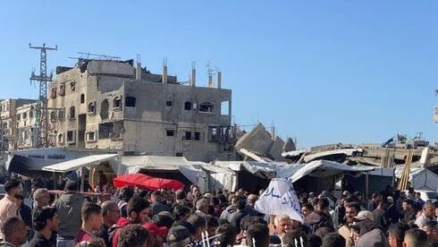 Protesta contra Hamás en Gaza. 