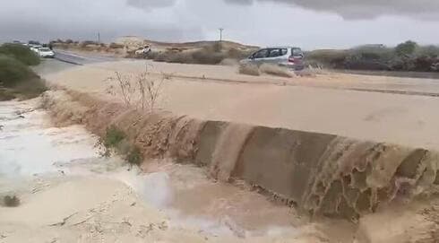 Lluvia y granizo en Israel. 