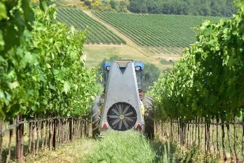 Pulverizador de campo de Fieldin. 