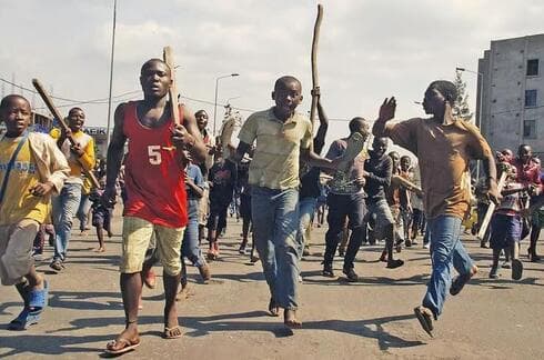Violentas protestas en el Congo contra el dictador Joseph Kabila, 2013. 