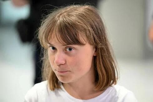Greta Thumberg llega a París