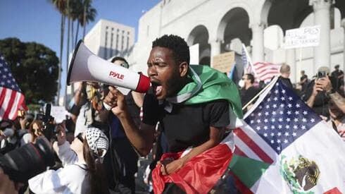 Protestas en California contra Trump y el gobierno. 