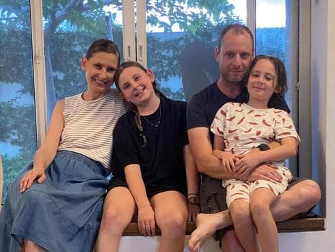 La familia Carasso. Divorciados y, debido a la situación, viven juntos. (Gentileza familiar) La familia Carasso. Divorciados y, debido a la situación, viven juntos.
