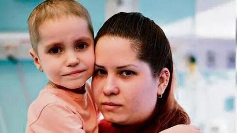 Maria Peshkurova y Nastya Borik. 