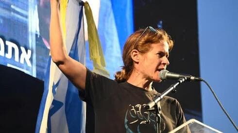 "Los secuestrados podrían haber estado en casa hace más de un año" (Shikma Bressler). (Yair Sagi) "Los secuestrados podrían haber estado en casa hace más de un año" (Shikma Bressler).