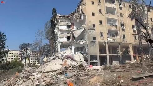Daños provocados por la caída de misiles en Israel. 