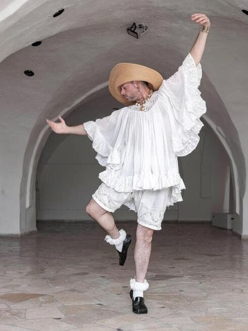 "La pandemia me vio el aval para animarme a salir al mundo." (Yuval Chen) Elad Hofman