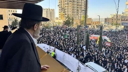 Vista panorámica de la manifestación contra el servicio militar. (Ynet) Ultraortodoxos contra el servicio militar.