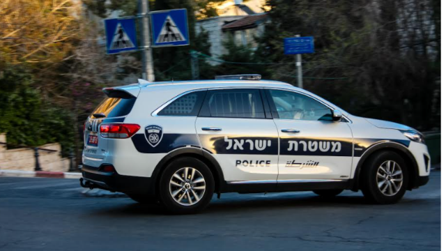 ניידת משטרה