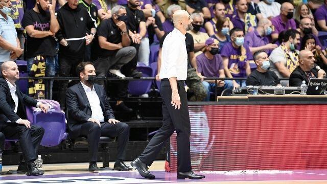 מאוריציו בוסקאליה. נדרשים פתרונות למשחקי החוץ 