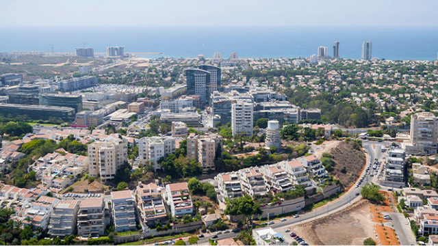 יריד אומנים ברחבי הרצליה