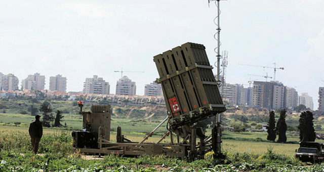 מערכת מצילת חיים. כיפת ברזל פרוסה