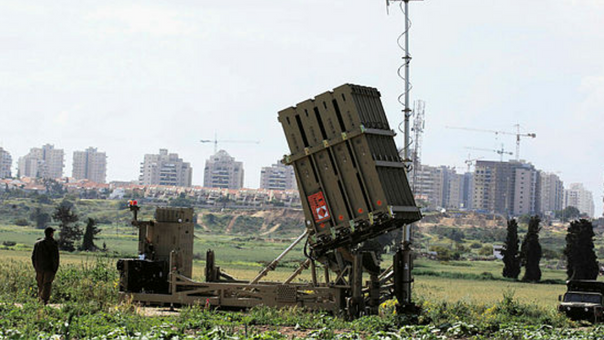 מערכת מצילת חיים. כיפת ברזל פרוסה