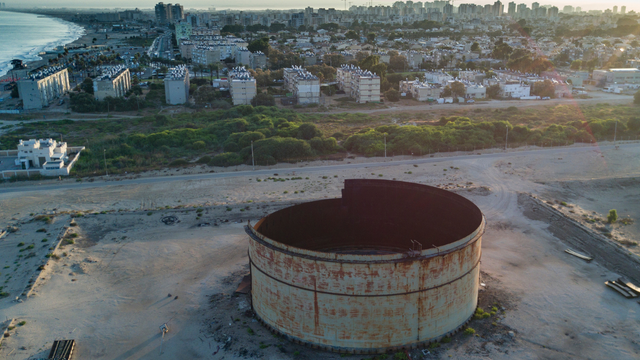 מכל תשן. ישן וקרוב לבתים