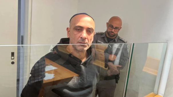 זרבאיל אייבזוב ממוצקין ביצע עבירות מין