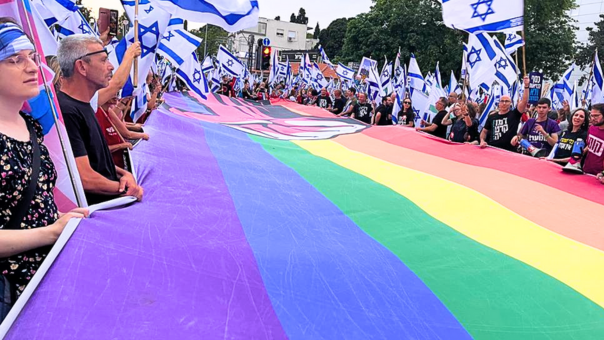 דגל העדה הדרוזית בעצרת בחורב