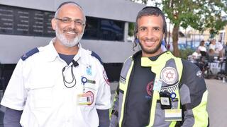 האחים המתנדבים רפאל ואביחי נהרי