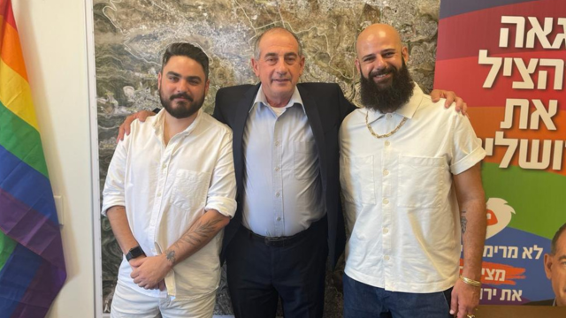 אחד מהזוגות שחיתן חביליו