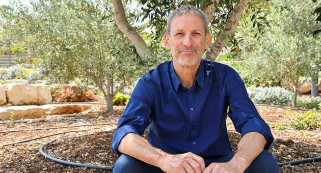 שמוליק דודאי