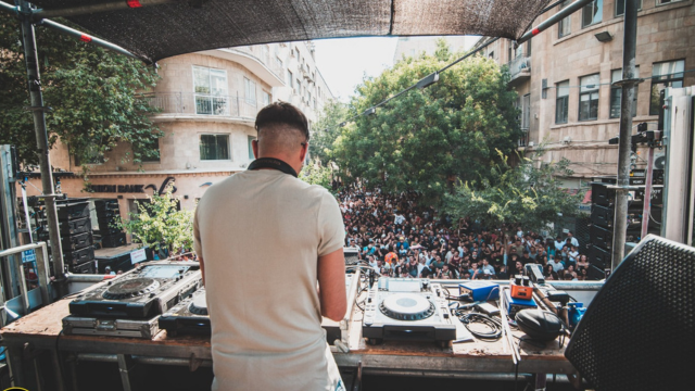 מסיבות ה-FRONT STAGE