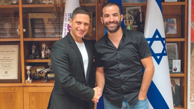 דנילוביץ' ושושן