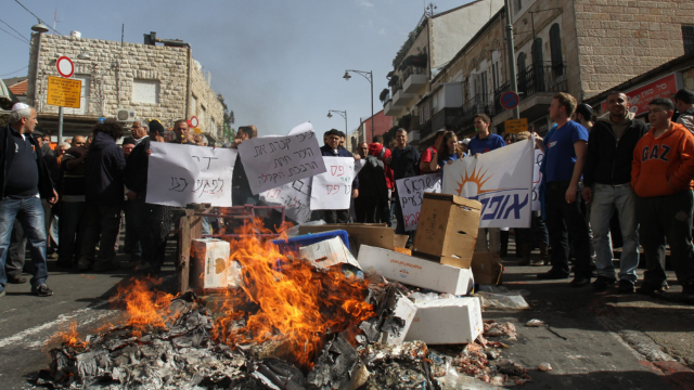 קיוו למצוא אוזן קשבת. מחאת הסוחרים ברחוב יפו, 2011 