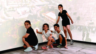 תלמידי נגבה במעבדת הדמיון