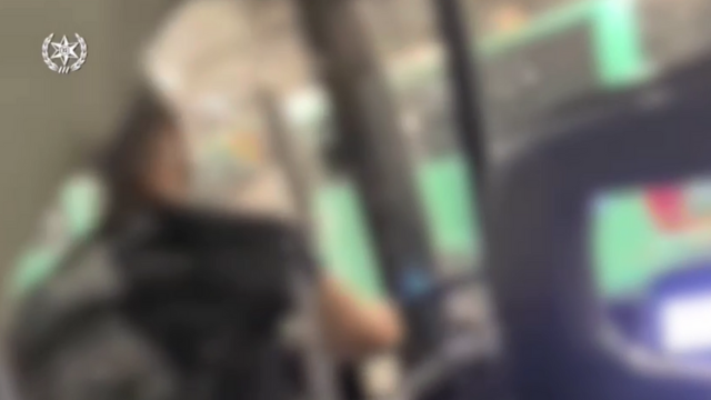 תיעוד נהיגת החשוד באוטובוס ציבורי