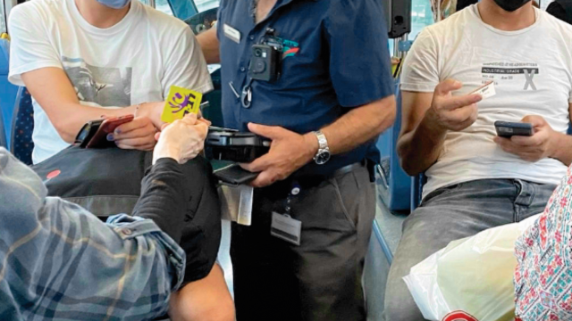 פקח ברכבת הקלה