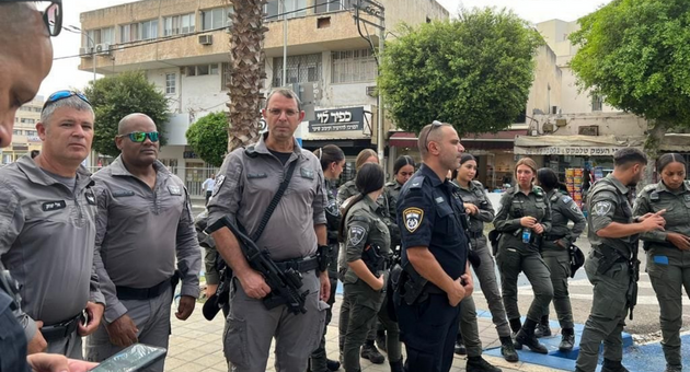 החיילים התווספו לכוחות המקומיים