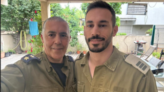 ניר כץ ובנו