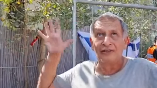נחום דניאל