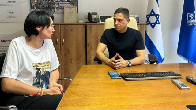 ניק בייזר
