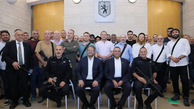 חברי כיתת הכוננות בעיר
