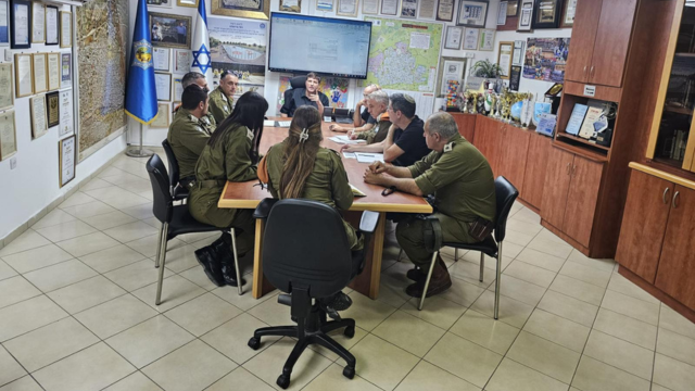 ישיבת העירייה ופיקוד העורף