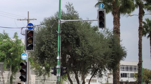 הפסקת חשמל רמזורים לא עובדים פתח תקוה - תמונת פייסבוק